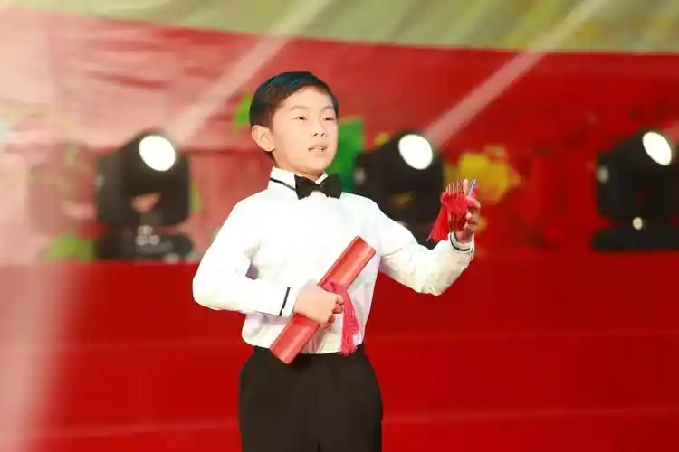 明星口才表演艺术学校重磅推出特色口才课程