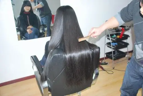 剪下小妹的黑长发 剪发_中国长发