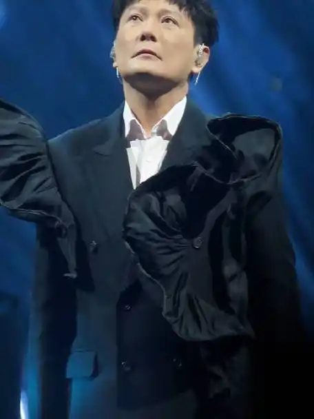 张信哲未来式2.0巡回演唱会