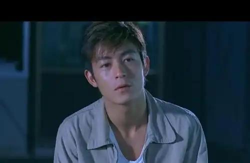 更多头文字d海报剧照杜汶泽 饰阿木余文乐 饰中里毅黄秋生 饰藤原文