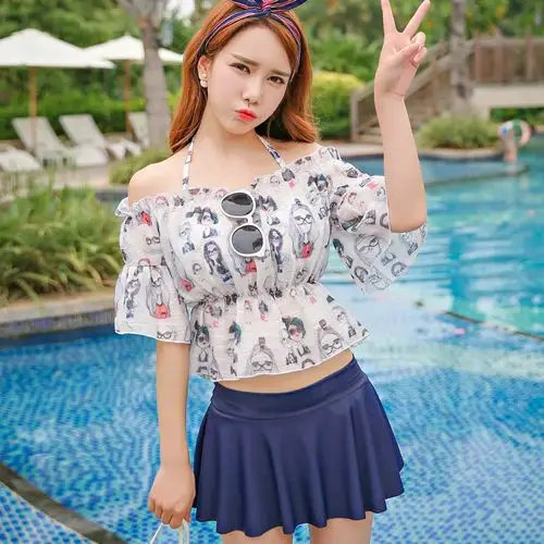 夏日海边度假遮肉又性感的少女泳衣