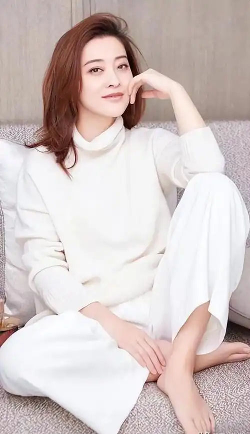 演员梅婷离婚后很幸运二婚嫁摄影师我是两个孩子的幸福妈妈