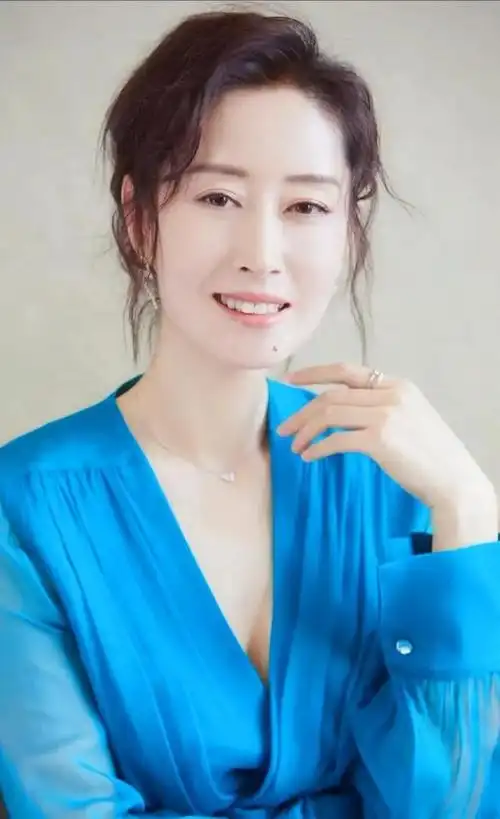 刘敏涛高清写真13_网易订阅