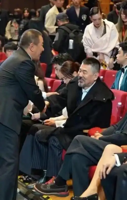 上海这一夜,江湖险恶,人情世故,在陈建斌的身上体现得淋漓尽致