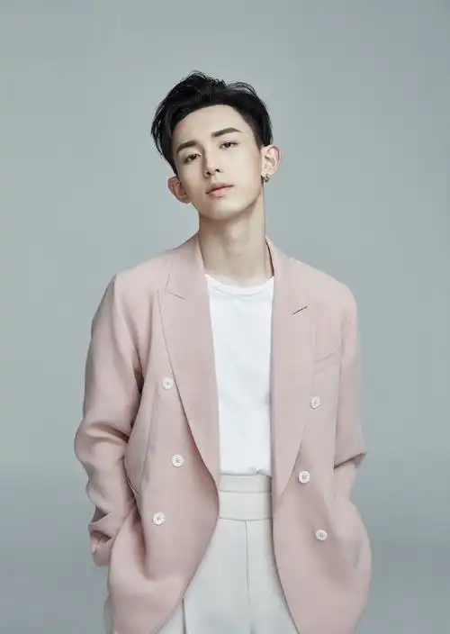 郭俊辰##郭俊辰1001生日快乐