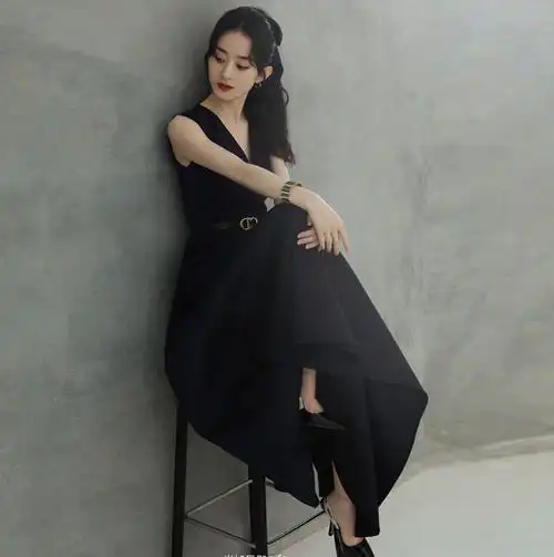 明星赵丽颖同款黑色职业礼服连衣裙夏天新款赫本礼服