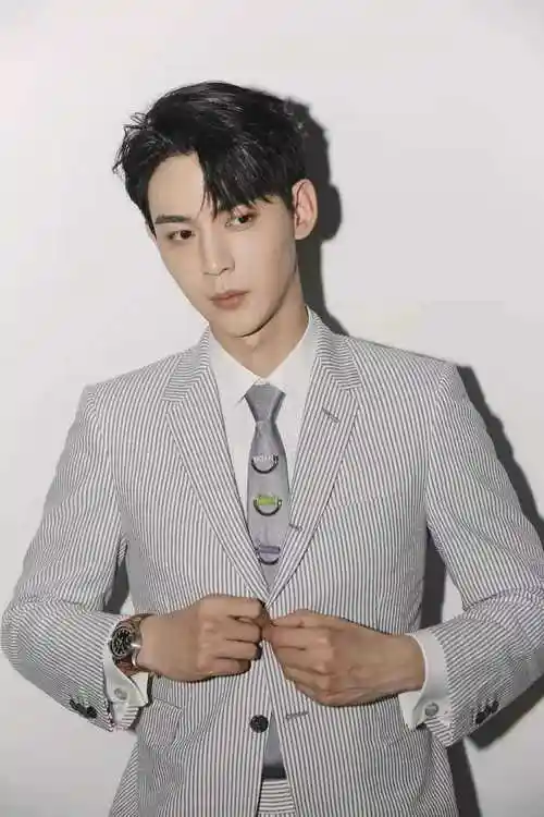 唐晓天个人资料介绍_唐晓天粉丝名字 - 0319娱乐网