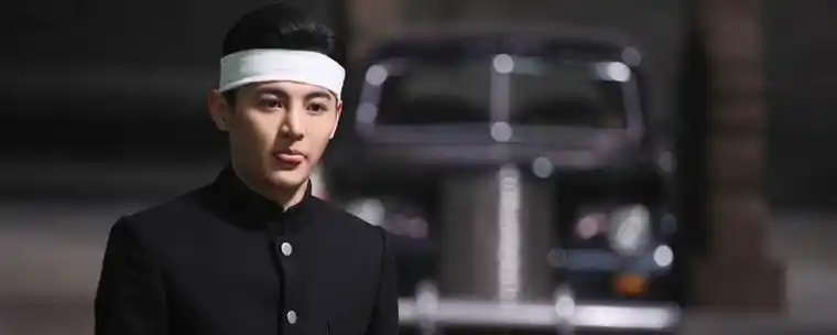 而牢生成为了日本的汉奸,现在高团长与隆延宗的目标就是除掉隆牢生,灭