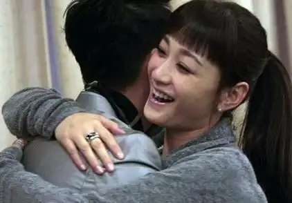 钟汉良李小冉绯闻是怎么回事 钟汉良与李小冉真的互相爱慕对方吗