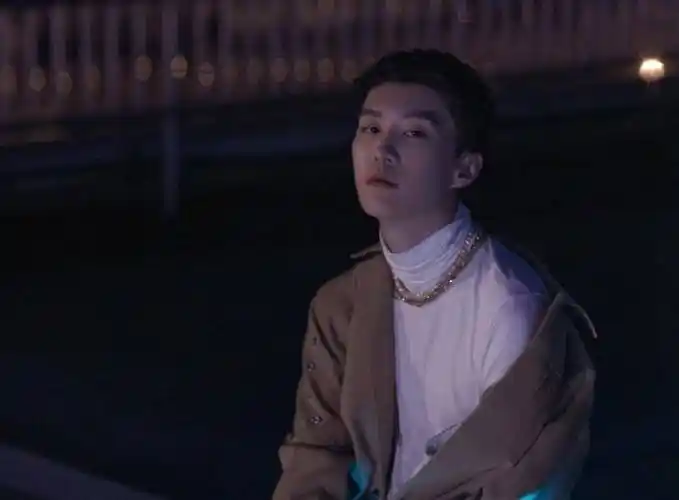 范丞丞欧阳娜娜绯闻的由来,两人拍策划时的小互动,像极了真情侣_恋情