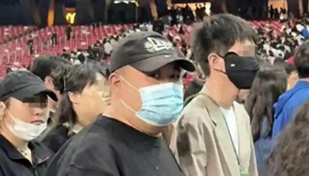 孙越花1380听凤凰传奇被网红唱了1280,孙越:刘震云比我冷静