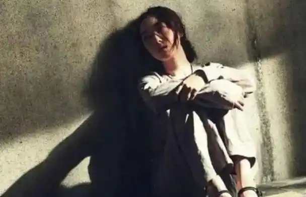 1991年,21岁的美女死刑犯,枪决前哭求检验贞洁,到底为何?