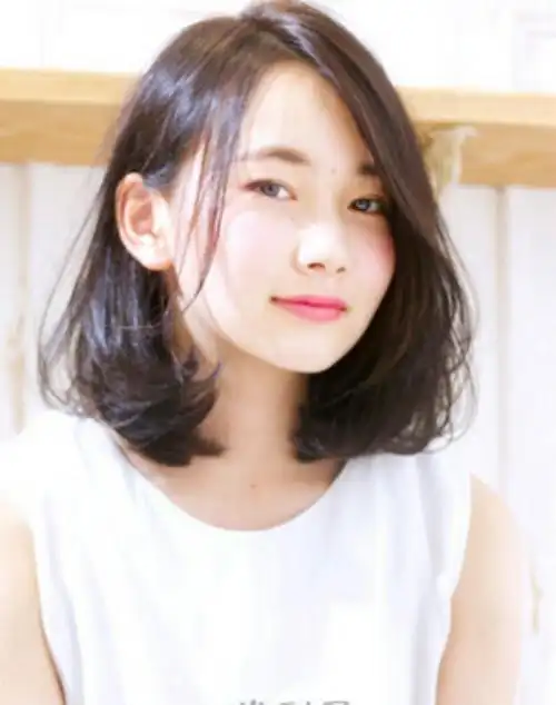 适合圆脸妹子的5款发型,剪了立马小v脸