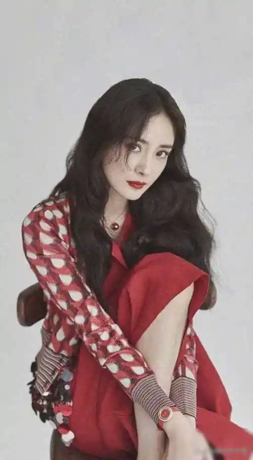 2024baby杨颖生日引发热议圈内好友送祝福成难题杨幂