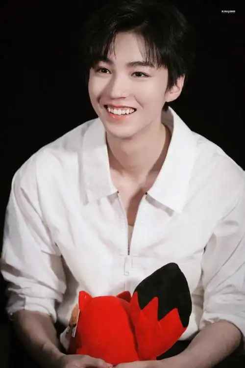 从开始到未来,只为王俊凯##王俊凯2023遇兔呈祥