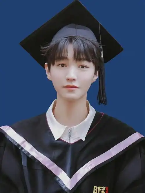 王俊凯证件照yyds