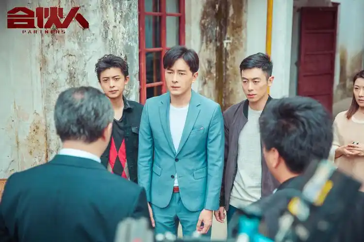 朱亚文郑元畅李佳航迎来最后团聚 三兄弟重燃合伙情