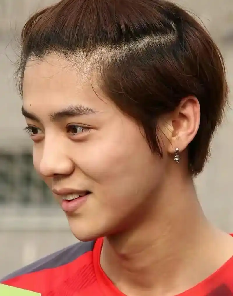 高清镜头下的鹿晗,皮肤是真的好