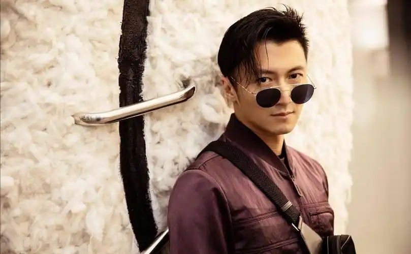 谢霆锋2亿商铺无人问津生意亏损面临倒闭明星做生意也难