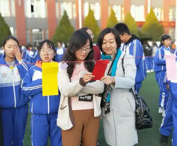 以情传声——银川市实验中学丰富多彩的语文学科活动