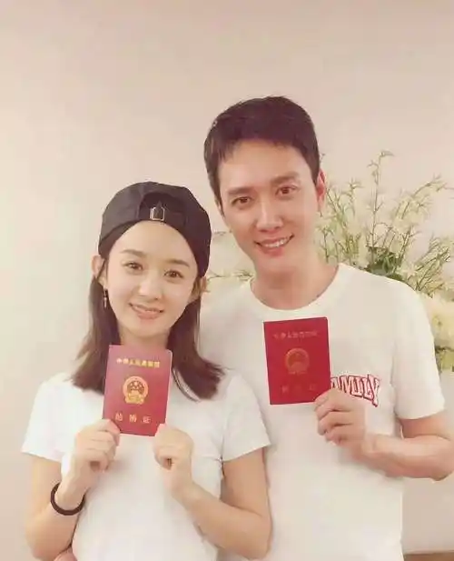 提到赵丽颖,冯绍峰变的「结巴」,害羞称呼媳妇为「赵老师」