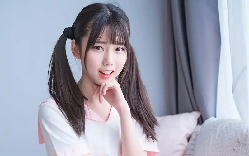 双马尾可爱小姐姐热舞,据说男生没有抵抗力