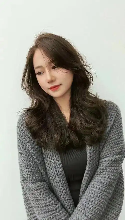 最火发型17款,百变还时尚,看看有没有你的菜