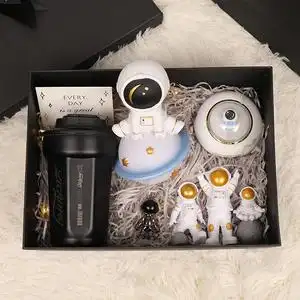 男生生日礼物送给兄弟男朋友实用走心礼盒伴手礼伴郎宇航员高档