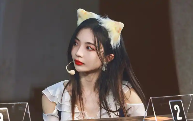 许杨玉琢 2022.01.23头号新闻千秋乐公演 无声的探戈fo