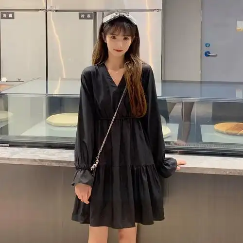 2021大码女装xl斤秋装新款洋气显瘦遮肚减龄连衣裙闺蜜裙