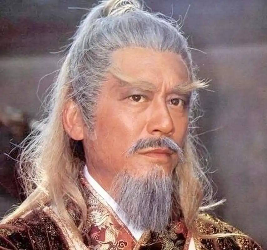 83版《射雕英雄传》剧照 黄药师"真名"叫什么?