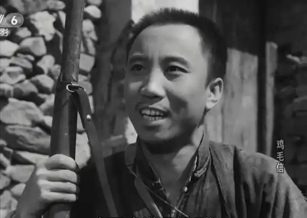 重温电影鸡毛信故事真枪真子弹真走火大导演被真爆破炸伤