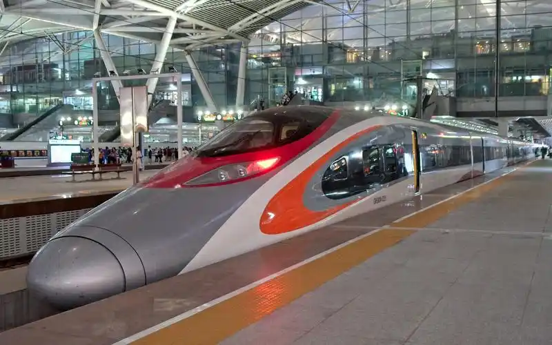 【剪辑向】永远在路上——港铁四方制动感号_哔哩哔哩_bilibili