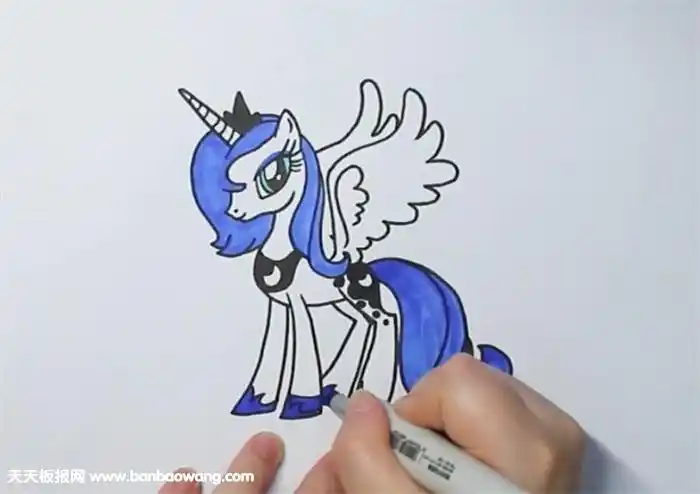 月亮公主怎么画