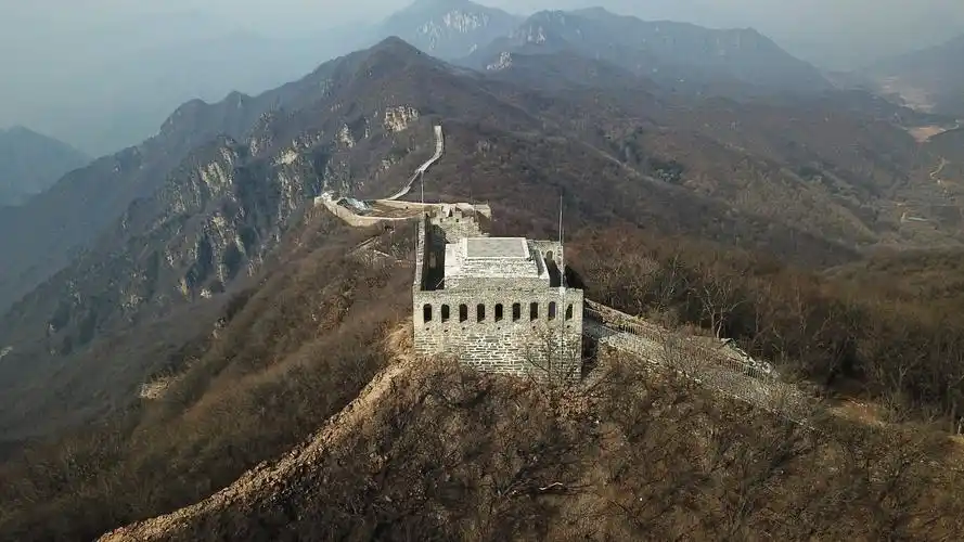 飞阅九眼楼长城