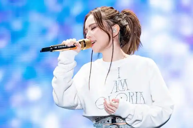 邓紫棋iamgloria世界巡回演唱会