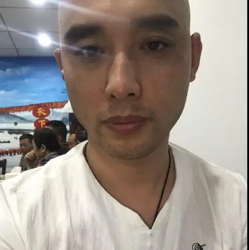 男人资料照片_福建厦门征婚交友_珍爱网