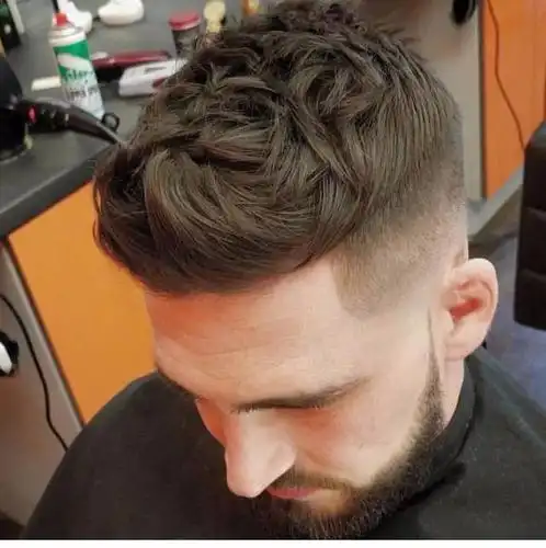 成熟男士喜欢飞机头,不仅干练帅气还显高