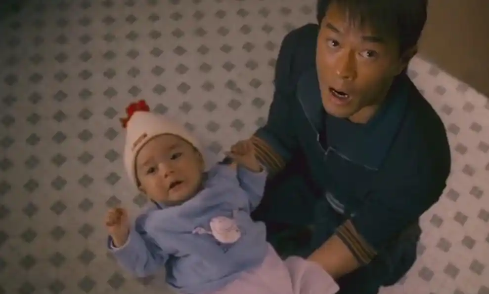 14年过去了,成龙《宝贝计划》中混血宝宝长大了,如今成小帅哥?