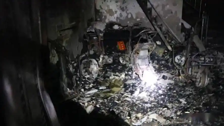 注意锂电池爆炸致6人死亡关于电动自行车电池这些事你知道多少