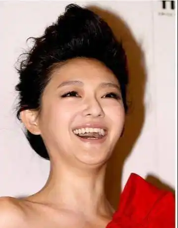 2,大s,还好,表情不算很失控1,郑爽,爽妹子是真瘦,牙齿好整齐啊