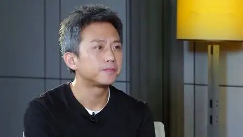 邓超谈儿子合集,讲述等等曾被服务员怀疑疯了,逗的金星哈哈大笑