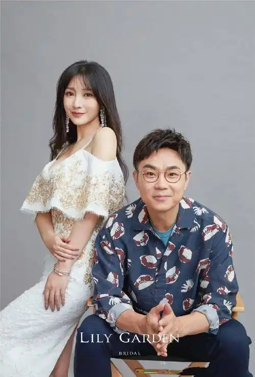 有消息称姚贝娜的父母一直不曾走出失去女儿的痛苦,刘亦菲也像"许红豆