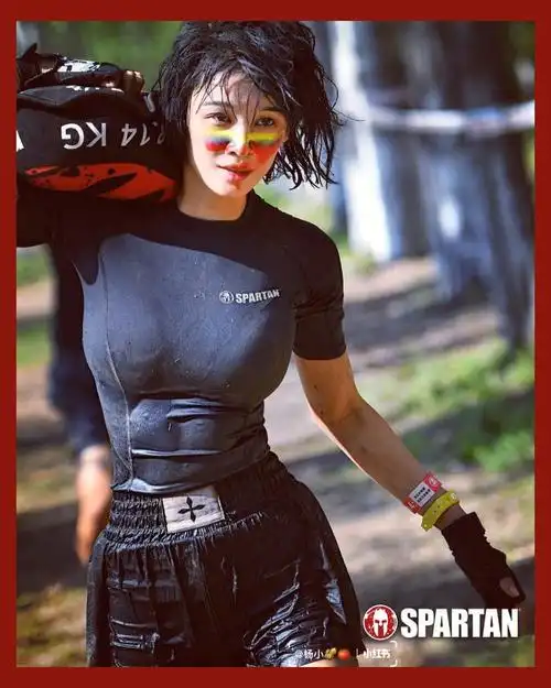 0969张蓝心参加斯巴达这跨界你怎么看