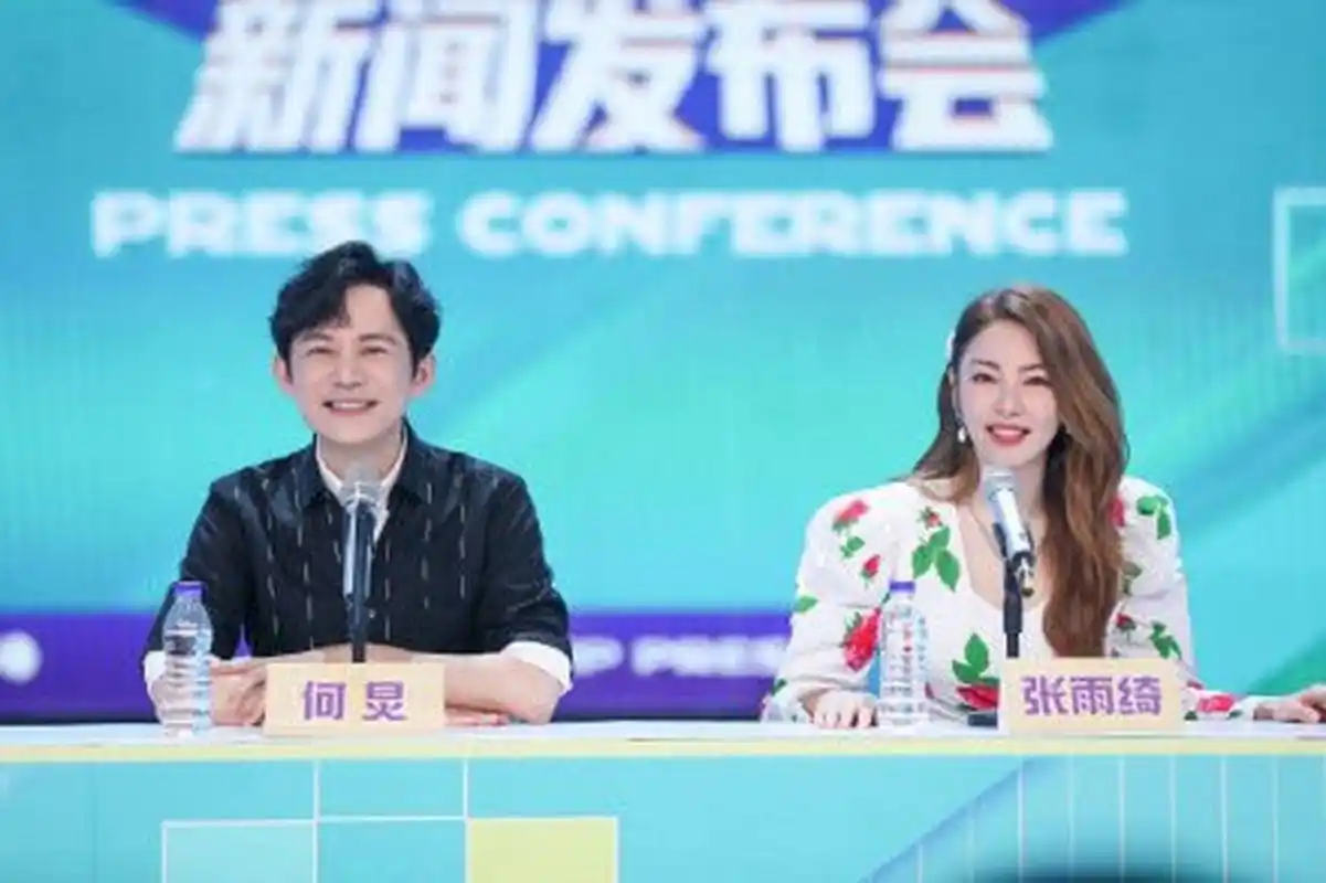 张雨绮和绯闻男友李柄熹承认了恋情,周扬青和罗