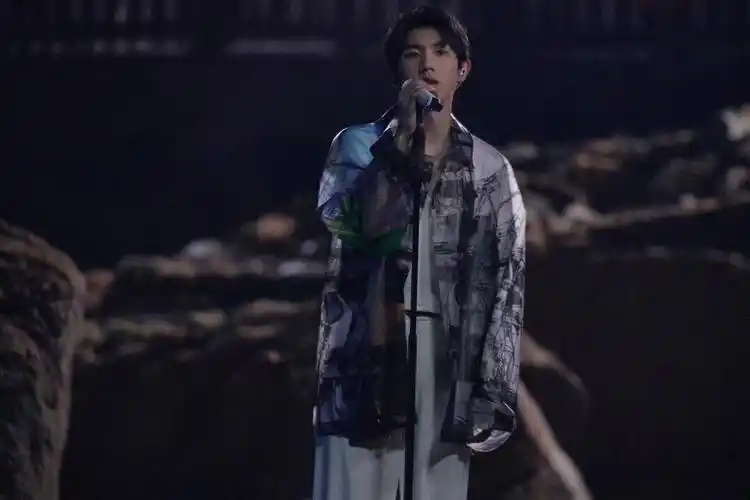 王源夏野了minilive