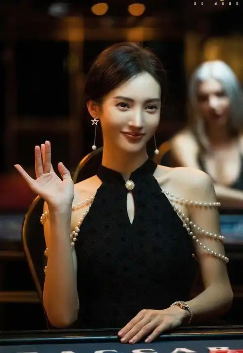 金晨12年前原来长这样!天庭饱满地阁方圆,和现在完全不像一个人