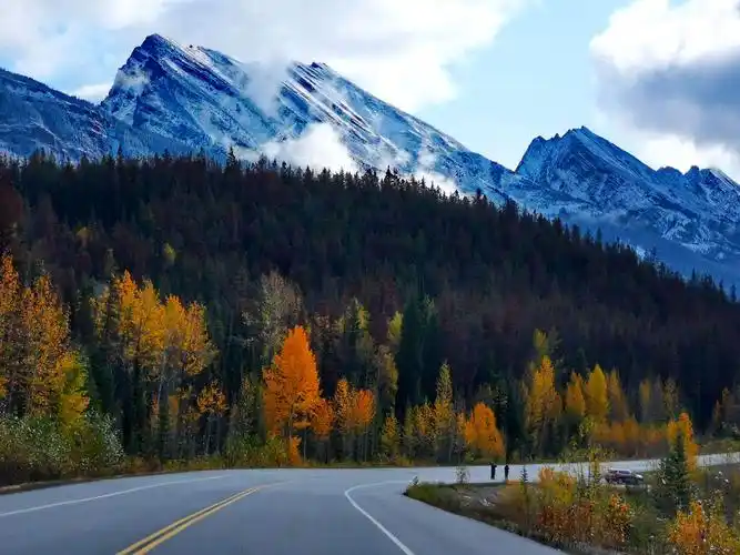 加拿大秋色摄影之旅(六)雪雾中游贾斯伯 湖光山色难忘怀