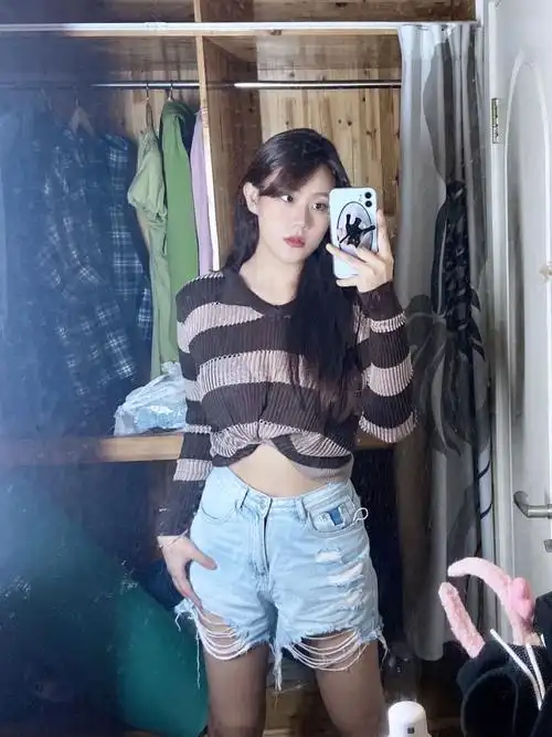 170 130斤微胖女孩穿搭97|初秋必备针织衫!