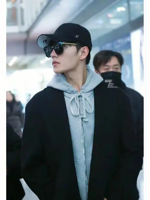 姐妹们你们买过几款杨总同款帽子